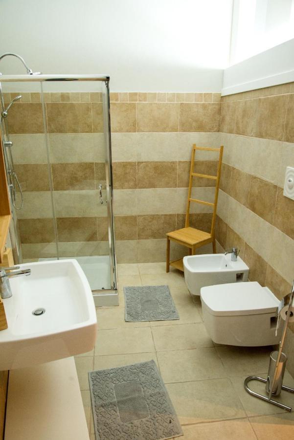 Il Piccolo Loft Holiday Home 팔라쫄로 아크레이데 외부 사진