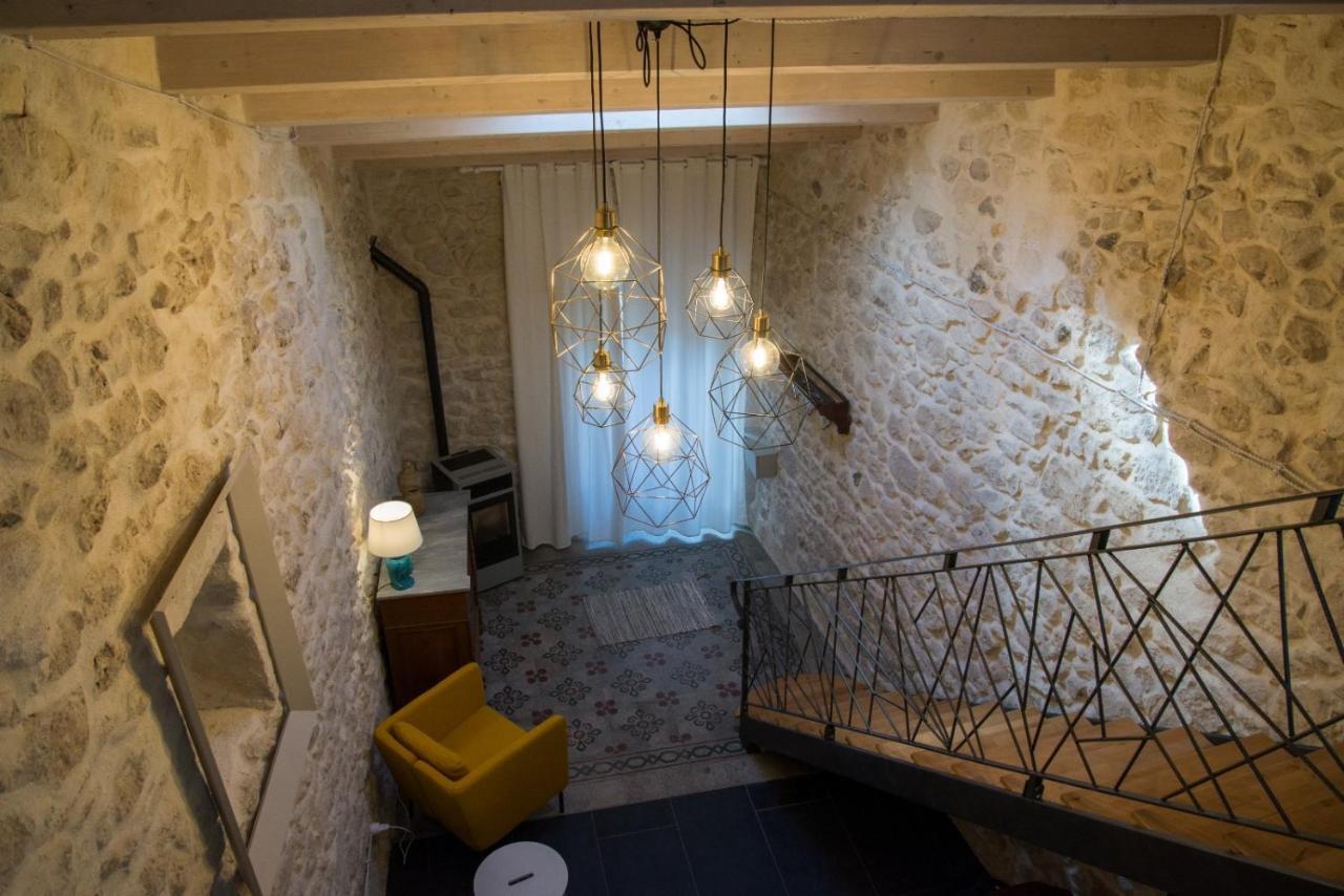 Il Piccolo Loft Holiday Home 팔라쫄로 아크레이데 외부 사진